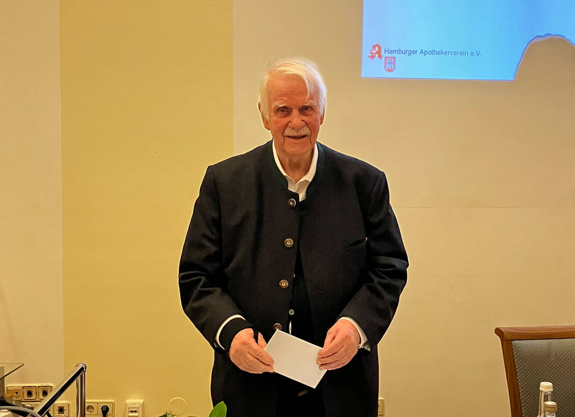 Graue-zum-Apothekensterben-Wir-sind-angeschlagen-aber-noch-lange-nicht-geschlagen-