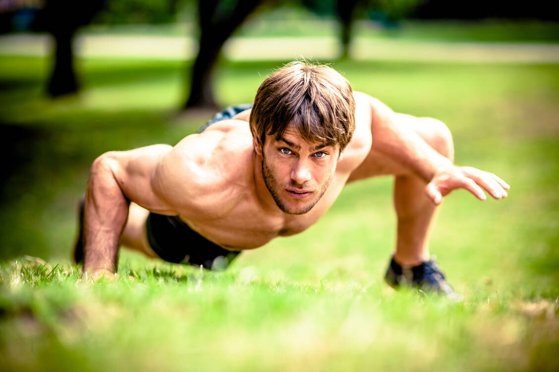 Fitnesstrend-Quadrobics-Training-auf-allen-vieren