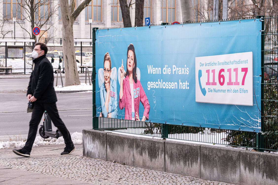 KVen-und-Versender-Mit-Abgabeautomaten-Versorgung-sichern-