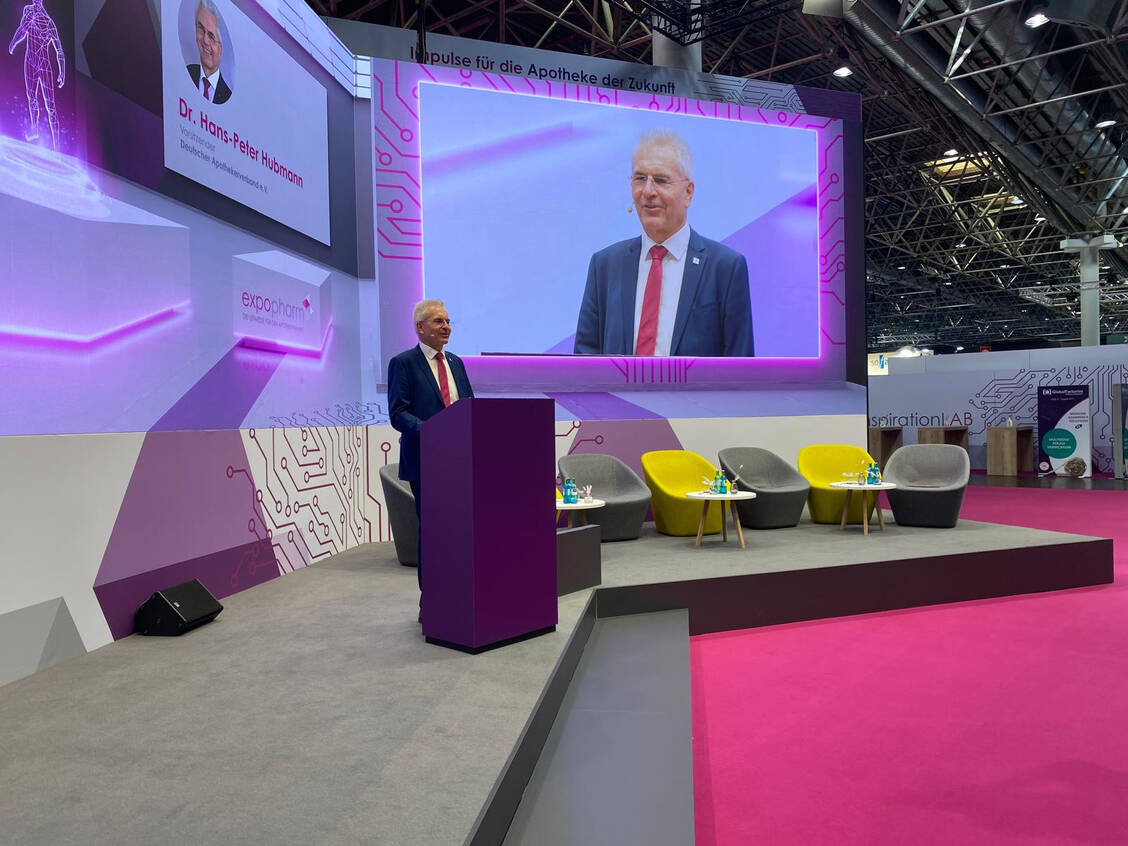 Expopharm-Er-ffnung-Hubmann-wirbt-f-r-Grundkostenzuschlag