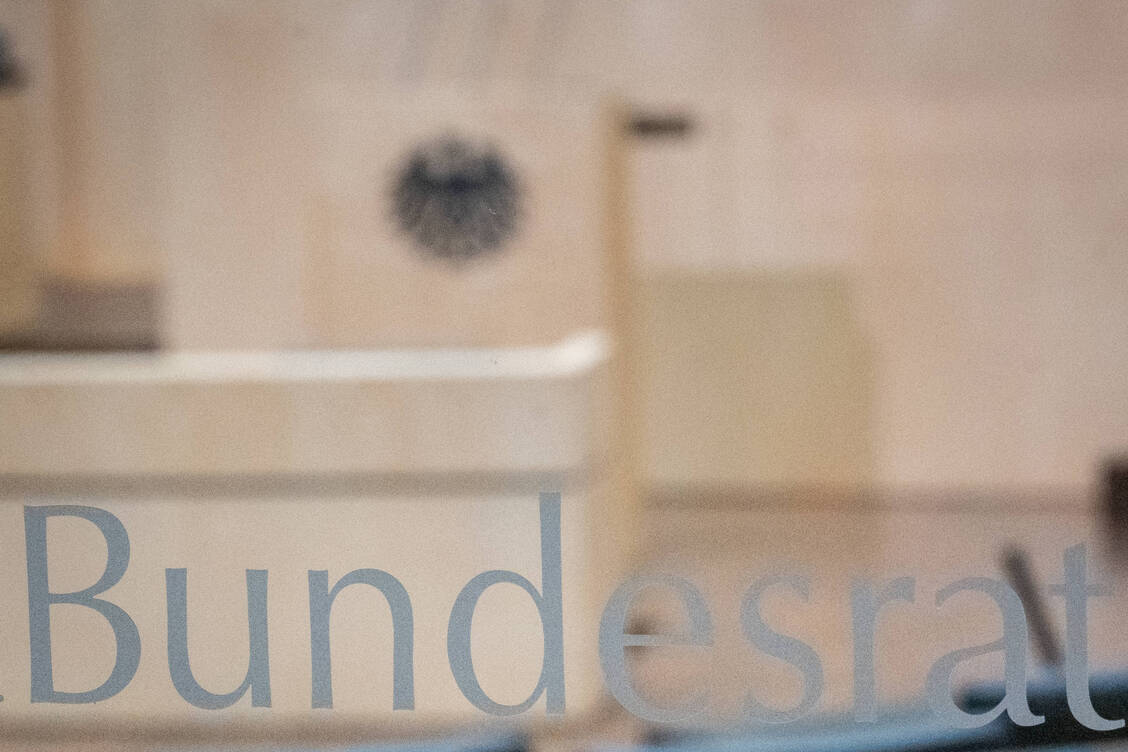 L-ndervorsto-zu-Versendern-Mehr-Kontrolle-im-rechtsfreien-Raum-