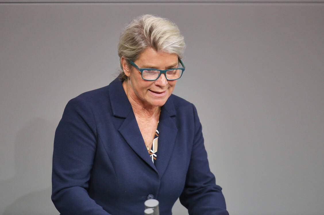 Unions-Gesundheitssprecherin-Auch-ber-Rx-Versandverbot-unterhalten-