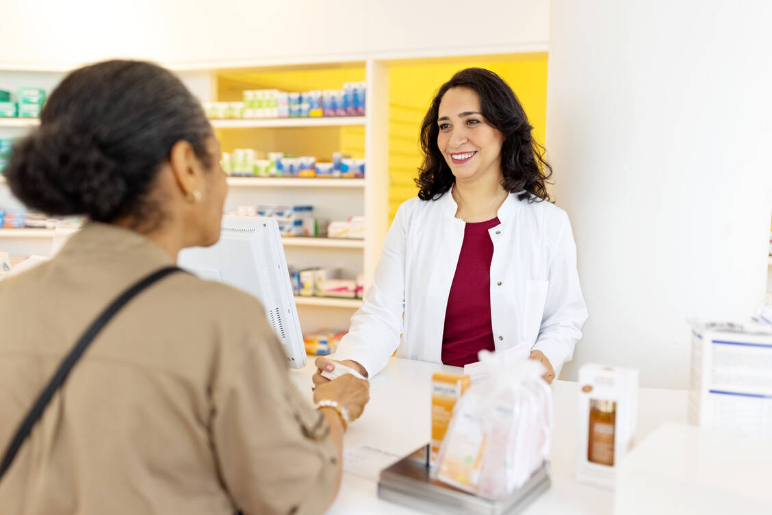 Umfrage-Beratung-vor-Ort-schl-gt-Online-Angebote