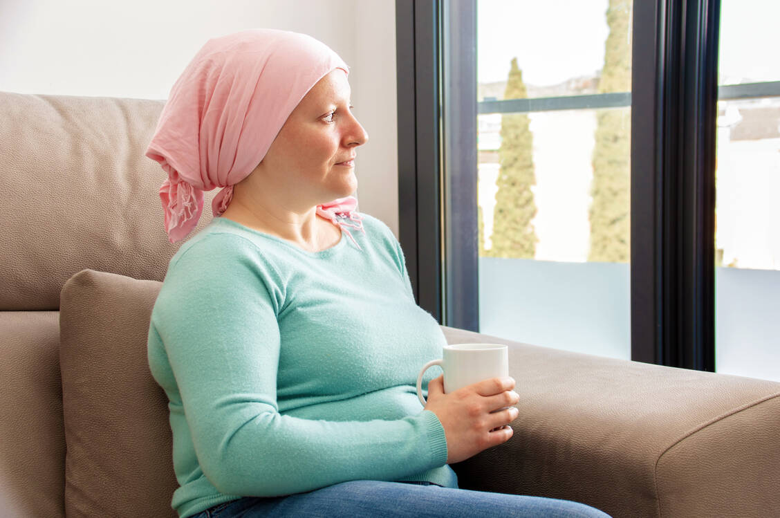 Für Frauen mit HER2-positivem Brustkrebs kam 2014 das erste Antikörper-Wirkstoff-Konjugat auf den deutschen Markt: Trastuzumab Emtansin. / © Adobe Stock/cunaplus