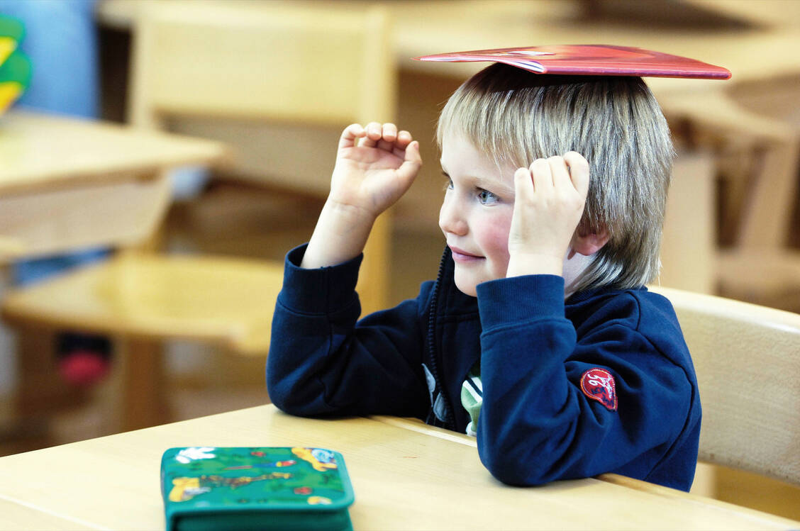 Auch Kinder mit Typ-1-Diabetes dürfen in die Schule gehen – wenn sie die gängigen Hygieneregeln einhalten, mahnen die Kinderdiabetologen.  / Foto: Imago/Blickwinkel