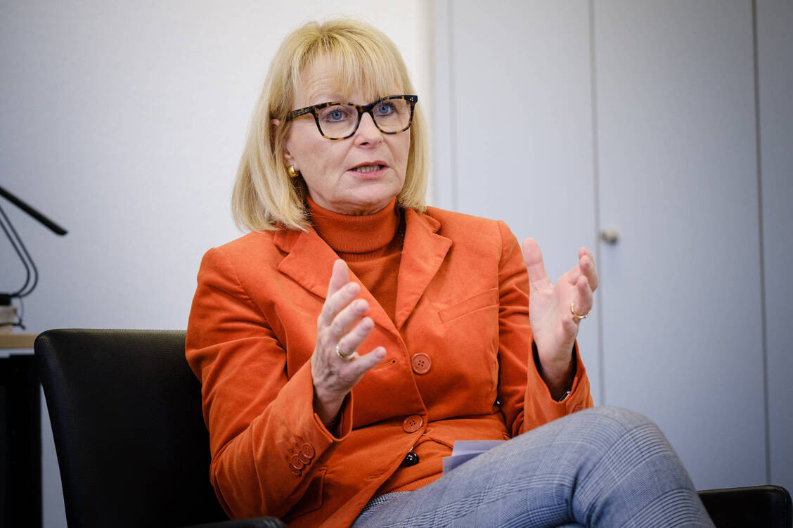 Karin Maag, die gesundheitspolitische Sprecherin der Unionsfraktion im Bundestag, warnt vor zu günstigen Laientests. / Foto: PZ/Wagenzik