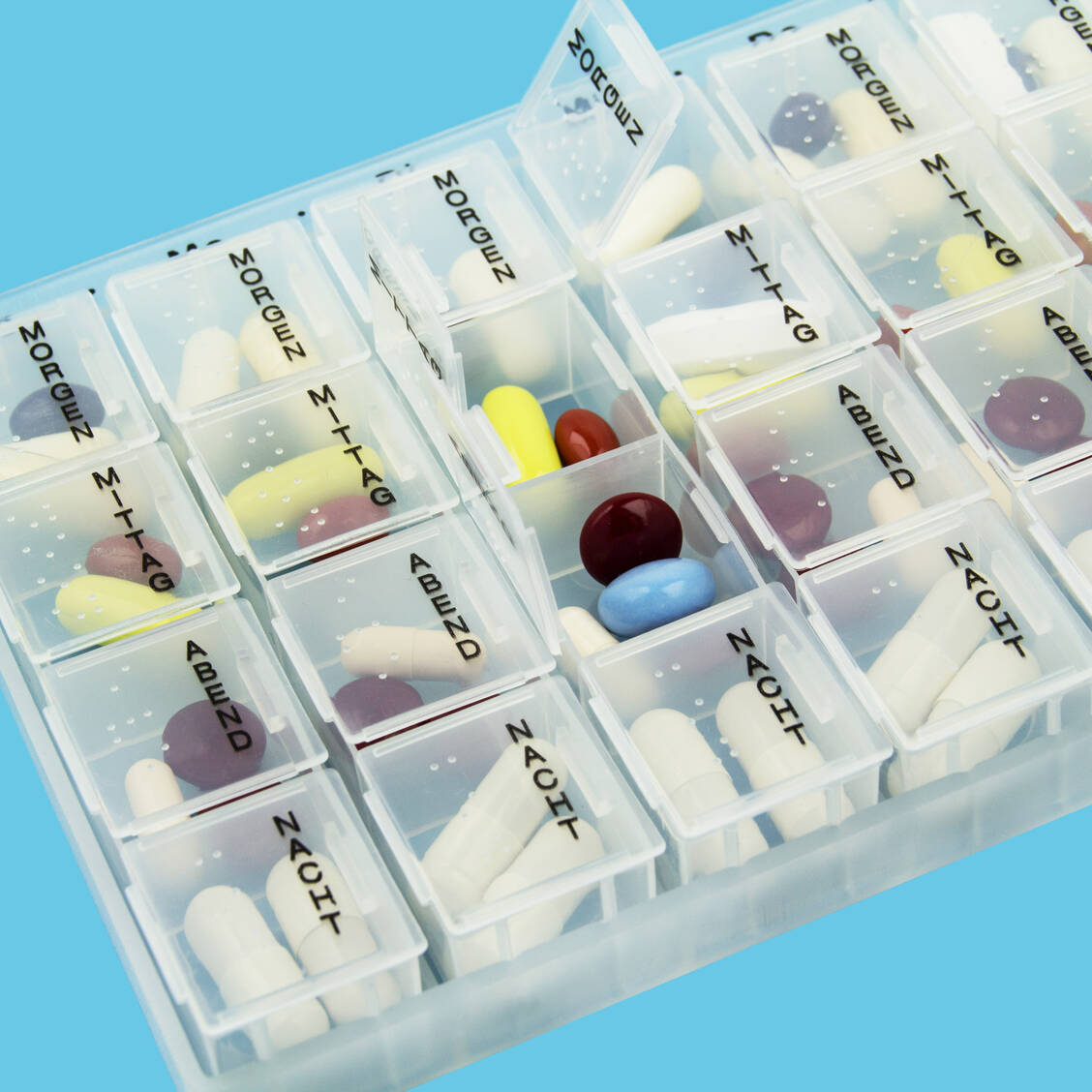 Bei der Bewertung der anticholinergen Last müssen alle Arzneimittel berücksichtigt werden, die der Patient anwendet. / Foto: Adobe Stock/PhotoSG