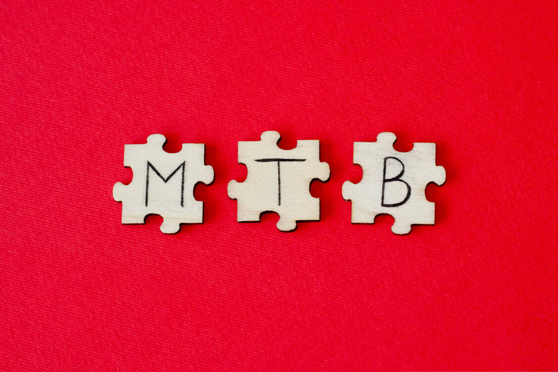MTB steht für Mycobacterium tuberculosis, den häufigsten Erreger der Tuberkulose. / Foto: Adobe Stock/Anastasiia