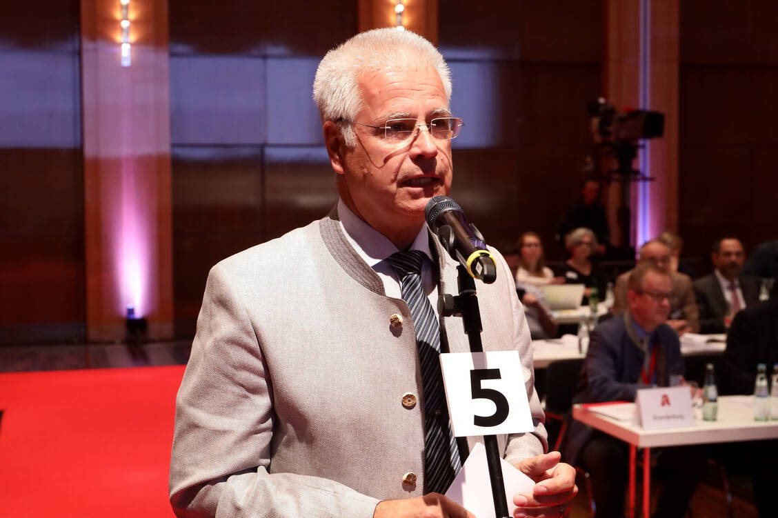 Thomas Benkert sprach sich für die Forderung nach einem Rx-Versandverbot aus. / Foto: PZ/Alois Mueller