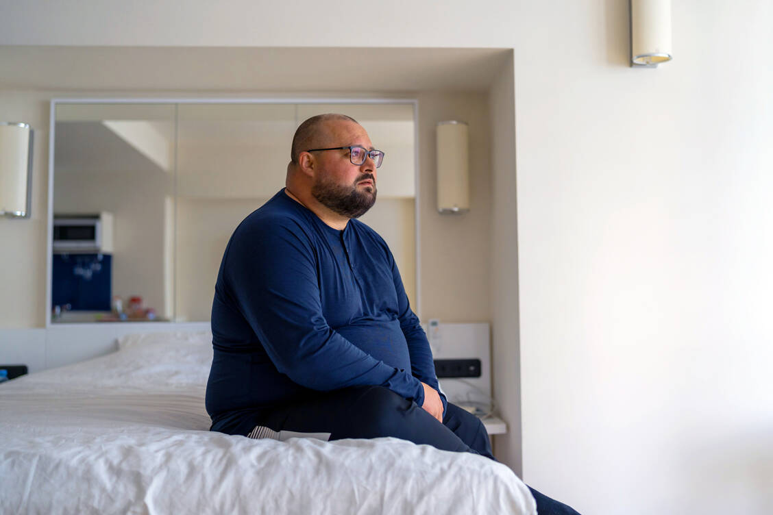 Übergewichtige Menschen haben ein erhöhtes Risiko für psychische Erkrankungen. Kann Metformin das Risiko für eine Depression senken? / © Adobe Stock/DimaBerlin