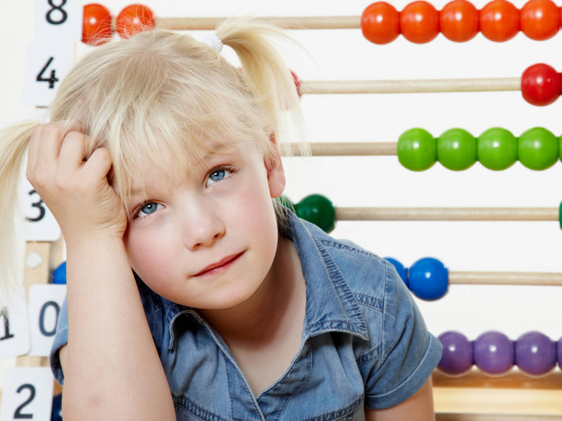Einzelne IQ-Tests sind bei Kindern nur bedingt aussagekräftig, weil sie nicht langfristig gültig sind. / © Adobe Stock/Karin & Uwe Annas