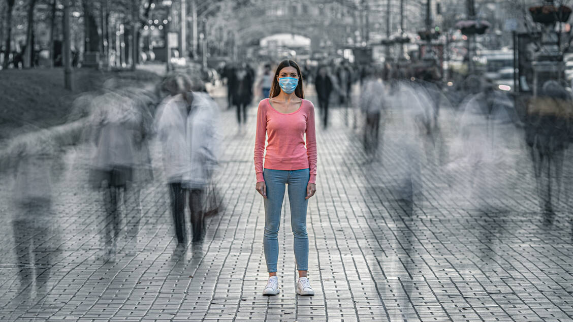 Forscher vermuten, dass in Städten mit einer durchschnittlich jüngeren Bevölkerung weniger klinische Covid-19-Fälle auftreten.  / Foto: Adobe Stock / Viacheslav Peretiatko