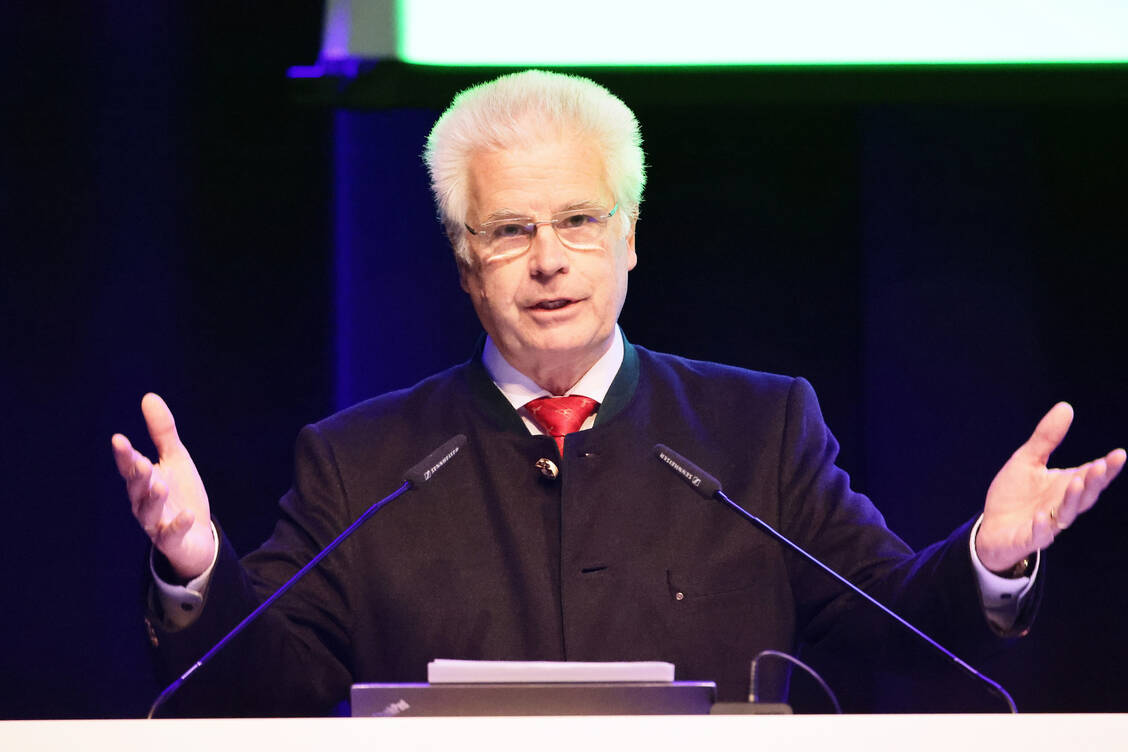 BAK-Präsident Thomas Benkert informierte unter anderem über die Novellierung der Approbationsordnung (Archivbild). / Foto: PZ/Müller