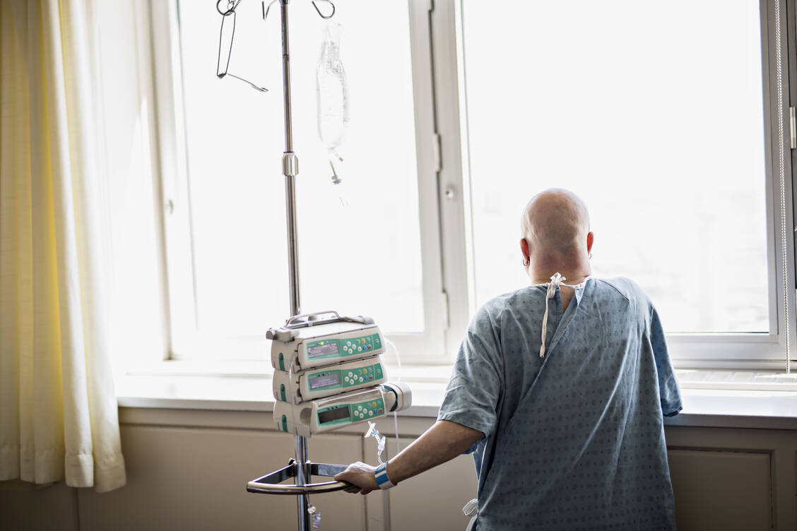 Viele Tumor-Patienten haben einen niedrigen Vitamin-C-Spiegel; zudem finden sich häufig erhöhte HIF-Aktivitäten mit gleichermaßen schlechter Prognose. / Foto: Adobe Stock/pololia