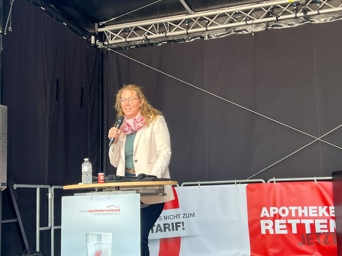 Die SPD-Landtagsabgeordnete Andrea Prell kämpft für die Zukunft der Vor-Ort-Apotheken. / © PZ/Höhn