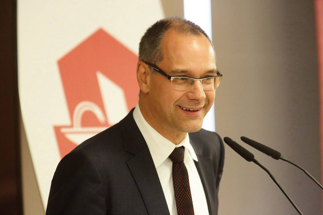 Stefan Fink führt den Thüringer Apothekerverband weiterhin als erster Vorsitzender an.  / Foto: PZ/Alois Müller