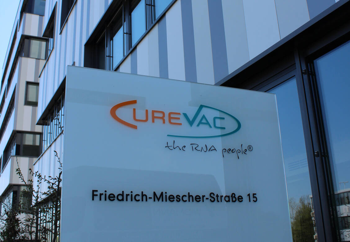Das Werk des Tübinger Biotech-Unternehmens Curevac wird gerade für die Impfstoff-Produktion aufgerüstet. Eine Großanlage soll 2022 in Betrieb gehen. / Foto: Curevac