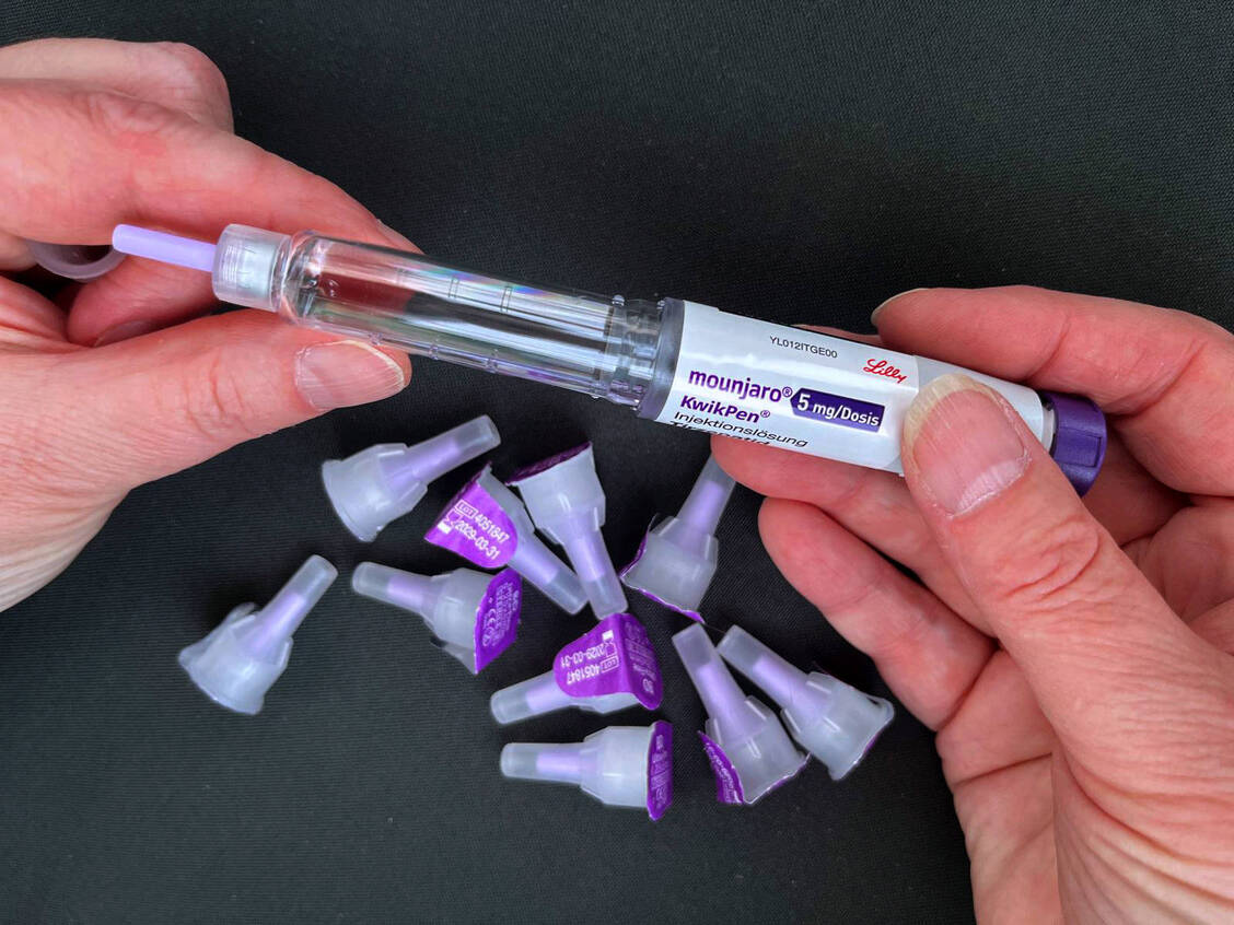 Nach Applikation von vier vollen Dosen blieb bislang eine deutliche Restmenge im Pen – das führte immer wieder zu Irritationen bei den Anwendern. / © Imago/MiS