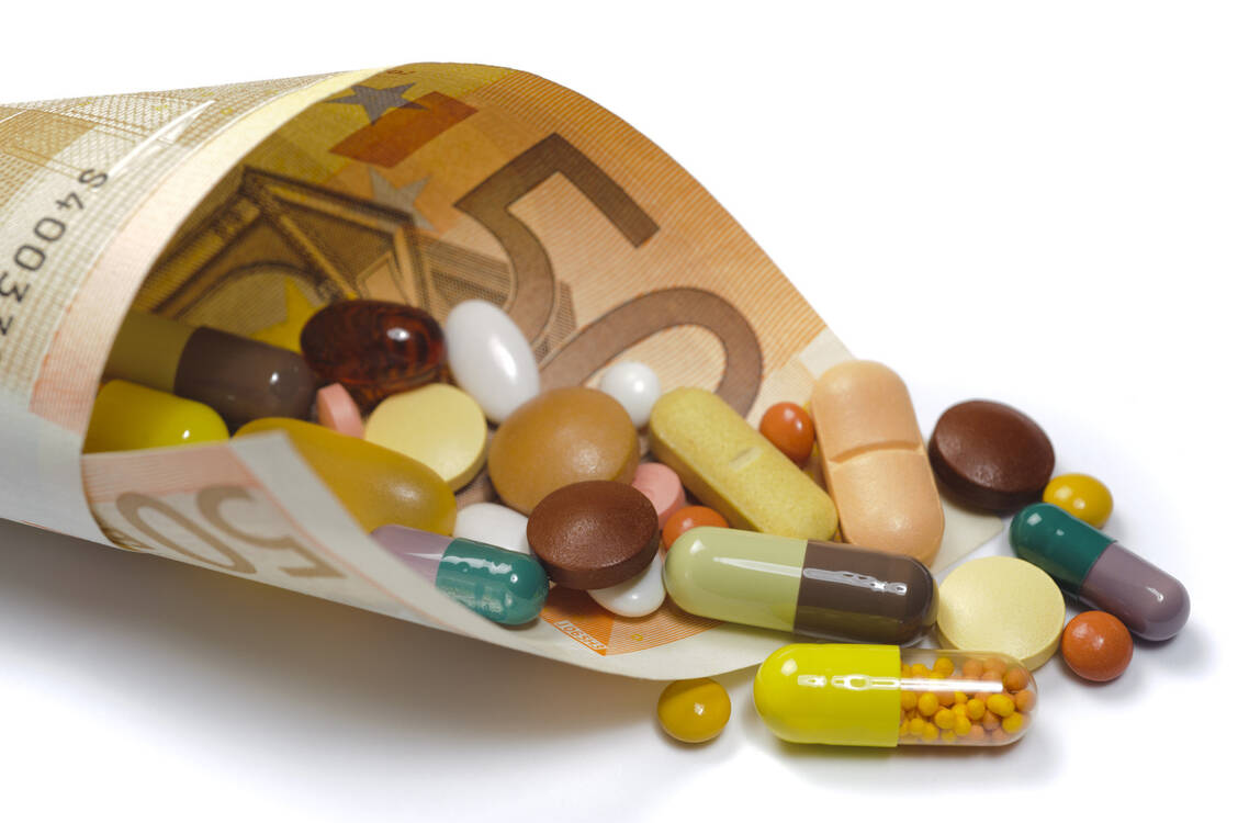 Der BPI warnt, dass die Zahl der Marktaustritte infolge des GKV-Spargesetzes zunehmen könnte. Durch die Neuregelungen fehlten Anreize für die Hersteller. In der Folge stünden den Patienten weniger Innovationen zur Verfügung. / Foto: ©Wolfilser - stock.adobe.com