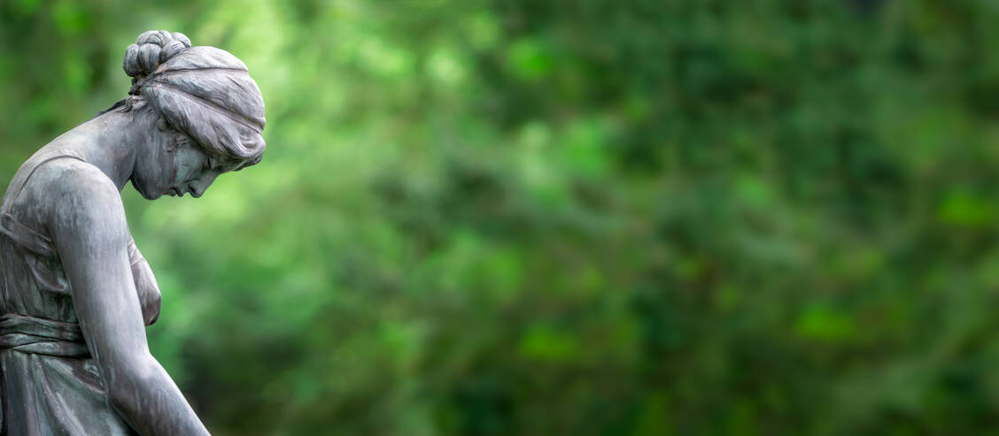 Erst in einigen Monaten wird das Gericht sein Urteil zur Sterbehilfe verkünden. / Foto: Adobe Stock/eyetronic -