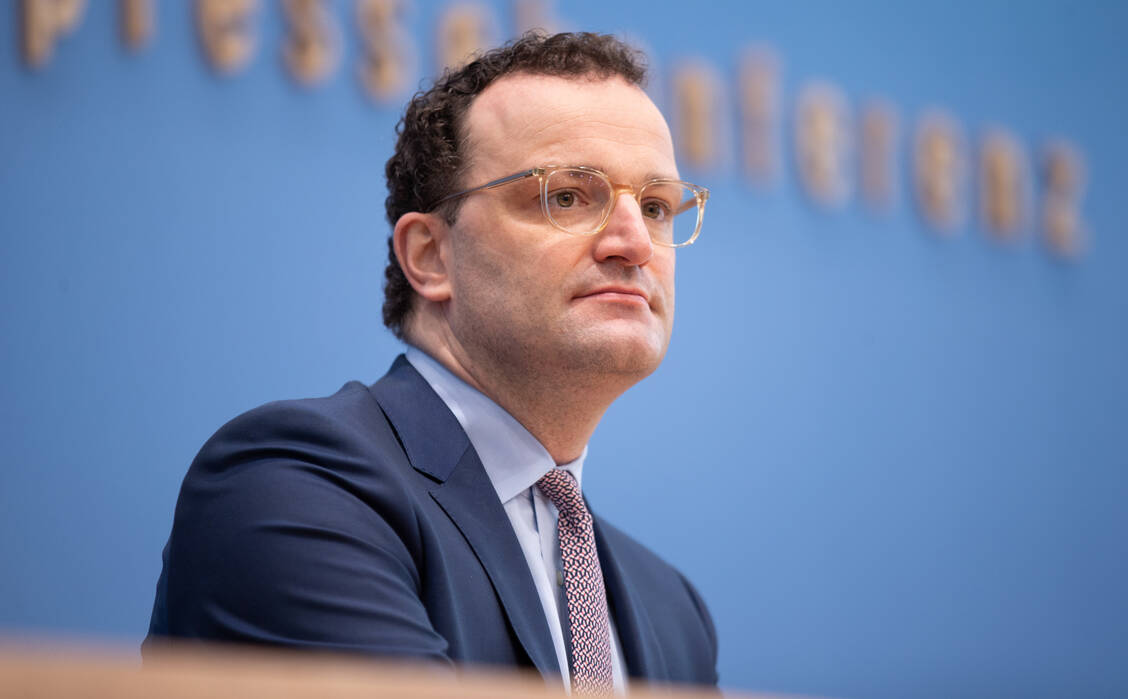 Ex-Bundesgesundheitsminister Jens Spahn (CDU) ist für eine Corona-Aufarbeitung aus allen Blickwinkeln. / Foto: Getty Images/Andreas Gora - Pool