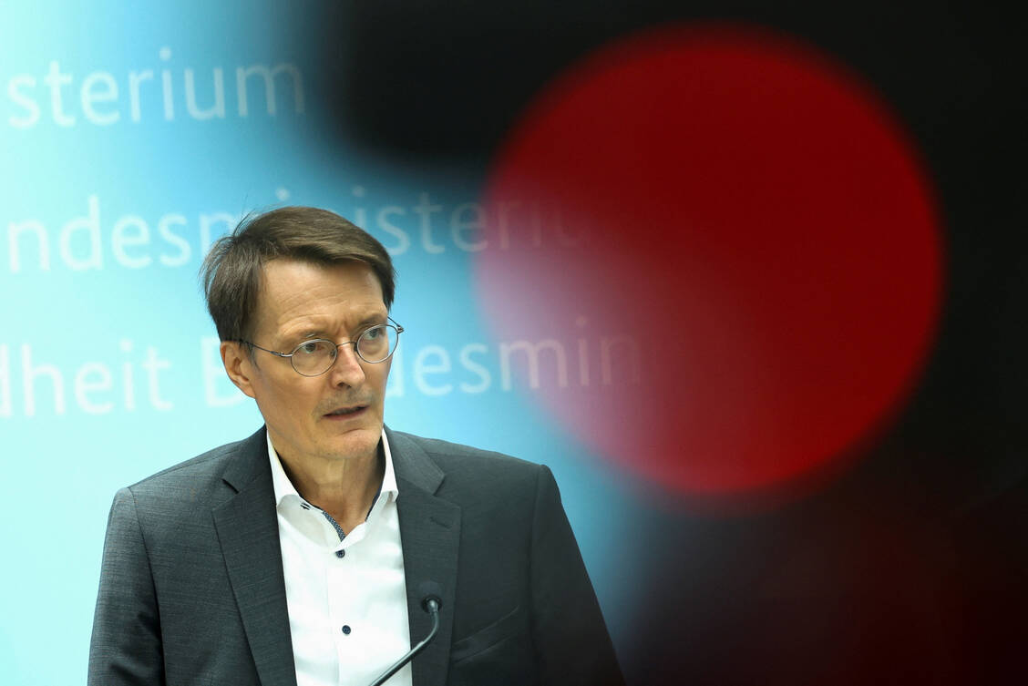 Wird zum DAT im September in München erwartet: Bundesgesundheitsminister Professor Karl Lauterbach. / Foto: picture alliance / REUTERS