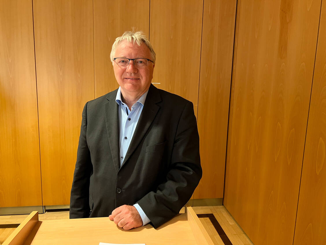 Mathias Arnold ist Vorsitzender des Landesapothekerverbandes Sachsen-Anhalt und Kritiker der geplanten Apothekenreform.  / © Katrin Pohl