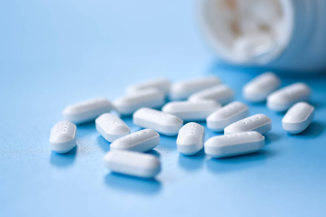 Falsch angewendet kann auch Paracetamol gefährlich werden.  / © Getty Images/krisanapong detraphiphat
