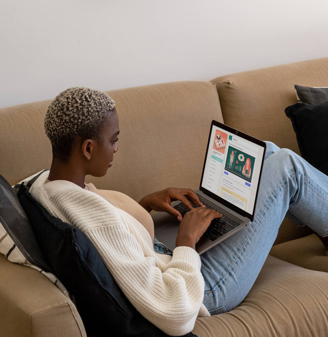 Das Online-Programm »HelloBetter Vaginismus Plus« verbindet Verhaltenstherapie-Ansätze mit Information und Entspannungstechniken.  / Foto: HelloBetter
