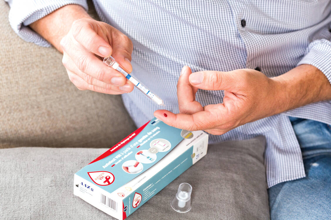 Schon nach etwa 15 Minuten liefern HIV-Selbsttests ein zuverlässiges Ergebnis. / Foto: picture alliance/Phanie