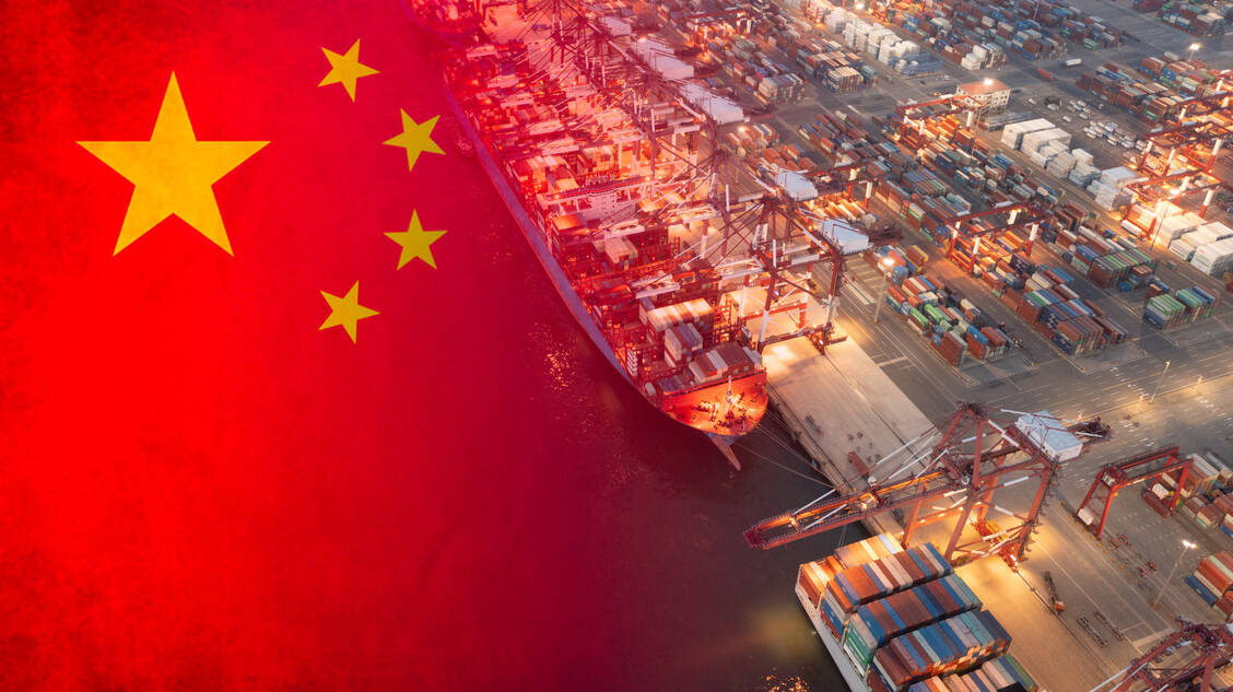 China ist ein wichtiger Produzent von Ausgangsstoffen für Arzneistoffe. Darüber hinaus werden in dem asiatischen Land zunehmend auch innovative Arzneistoffe entwickelt und hergestellt. / © Getty Images/lupengyu