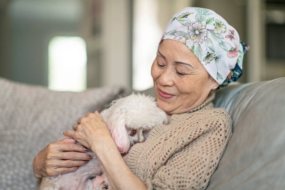 Asiatische Patienten haben eine sehr viel höhere Inzidenz für eine interstitielle Lungenerkrankung nach Einnahme von Tyrosinkinase-Inhibitoren als Patienten kaukasischer Abstammung. / Foto: Getty Images/FatCamera