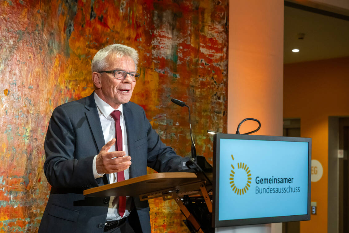 Josef Hecken, unparteiischer Vorsitzender vom »Gemeinsamen Bundesausschuss«.  / © G-BA / Fotograf Peter Himsel