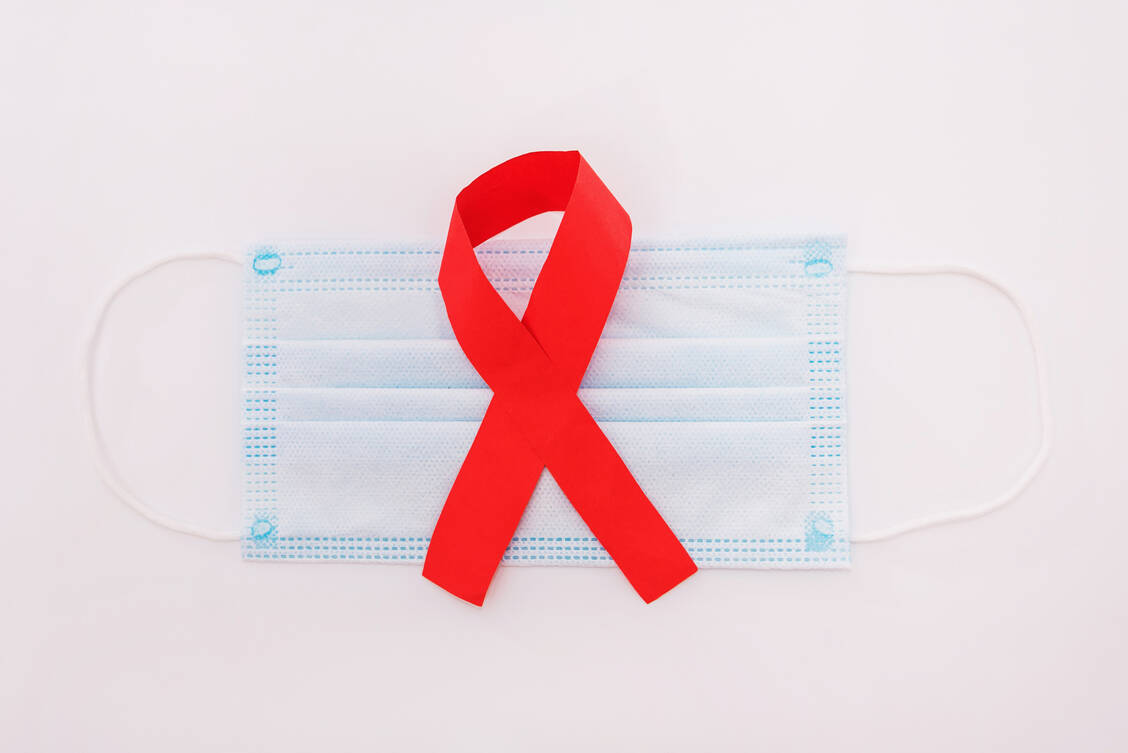 Während der ersten zwei Corona-Jahre ging die Zahl der HIV-Neudiagnosen zurück, 2022 nahm sie nun wieder leicht zu. / Foto: Adobe Stock/Tania