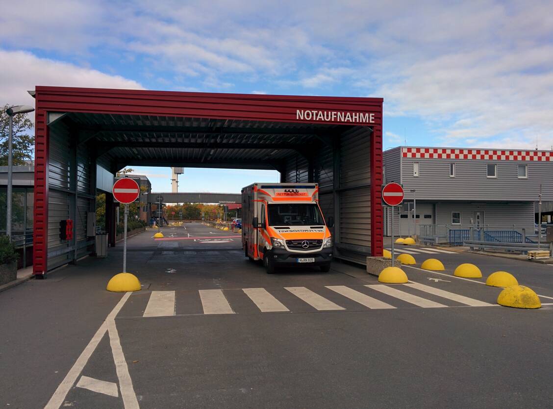 Die Kaufmännische Krankenkasse wollte wissen, wie die Bundesbürger zu einer möglichen Gebühr in der Notaufnahme von Krankenhäusern stehen und gab dazu eine Forsa-Umfrage in Auftrag.   / Foto: PZ/Daniela Hüttemann