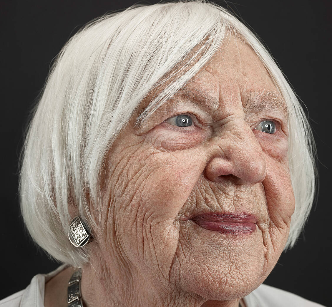 In diesen Gesichtern spiegeln sich die Höhen und Tiefen eines Lebens wider. Auch so kann Schönheit aussehen. / © Karsten Thormaehlen