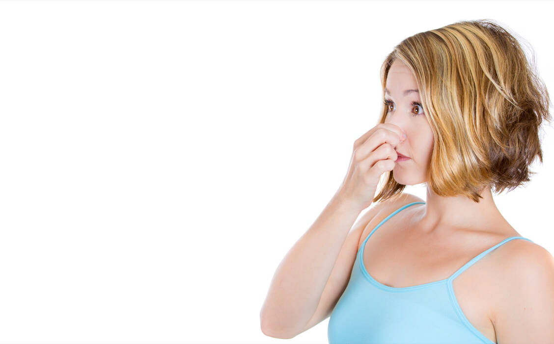 Virale Entzündungen der Nasenschleimhäut können den Geruchssinn stören. Auch sogenannte Riech-Halluzinationen können entstehen.  / Foto: Shutterstock/pathdoc