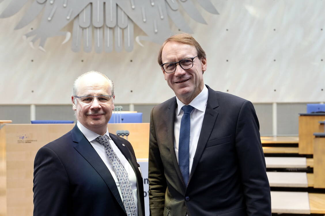 Stehen beide hinter dem Rx-Versandverbot: CDU-Politiker Georg Kippels und der Chef des Apothekerverbands Nordrhein, Thomas Preis. / Foto: PZ/Alois Mueller