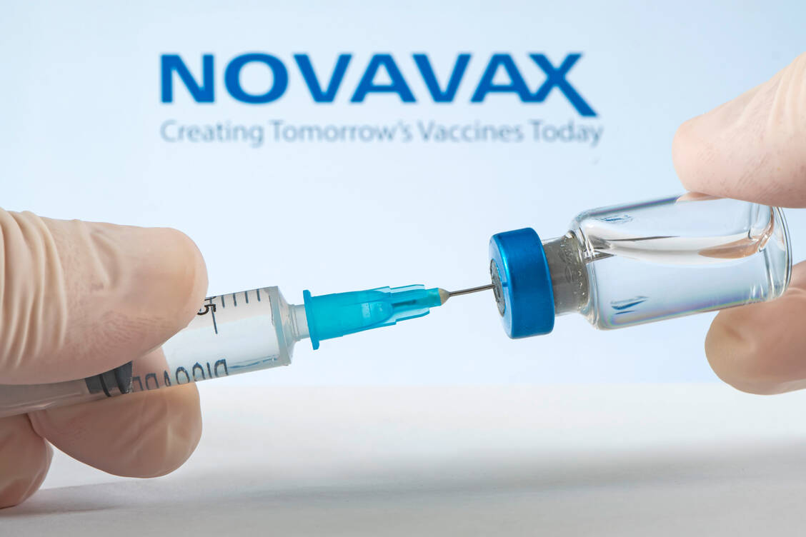 Zur Sicherheit des Protein-Impfstoffs Nuvaxovid von Novavax hat die EMA eine neue Untersuchung gestartet. / Foto: Adobe Stock/diy13