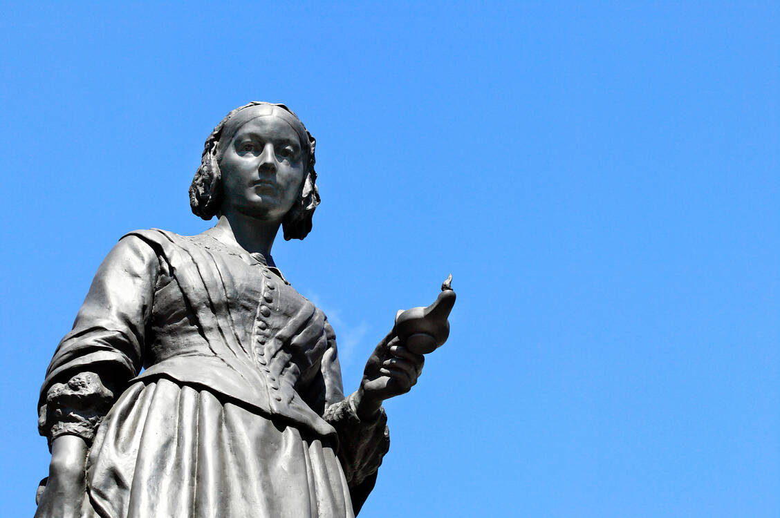 Florence Nightingale (1820 bis 1910) rettete unzähligen Patienten das Leben und wurde schon zu Lebzeiten zur Legende. / Foto: Adobe Stock/Tony Baggett