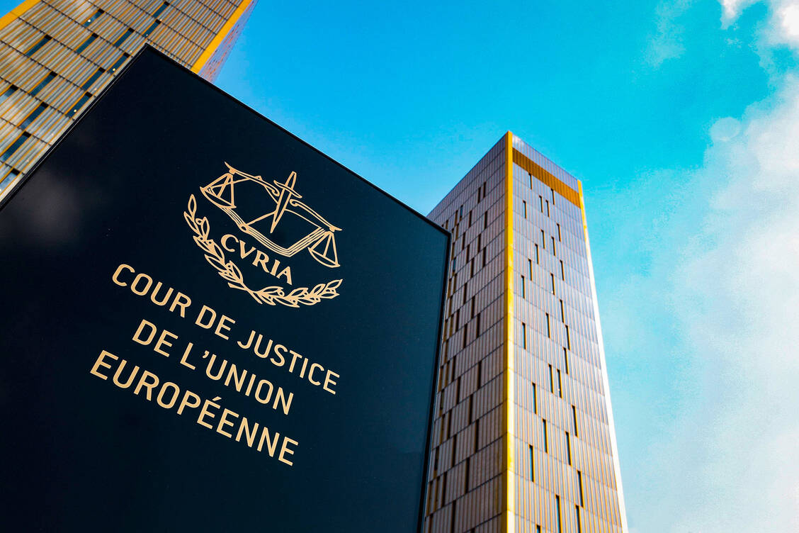 Der Europäische Gerichtshof (EuGH) in Luxemburg hat erklärt, dass das Inverkehrbringen eines Medikaments stets im jeweiligen EU-Mitgliedsstaat durch die entsprechenden Behörden genehmigt werden muss, auch wenn das Präparat in einem anderen EU-Staat rezeptfrei auf dem Markt ist. / Foto: imago images / Patrick Scheiber