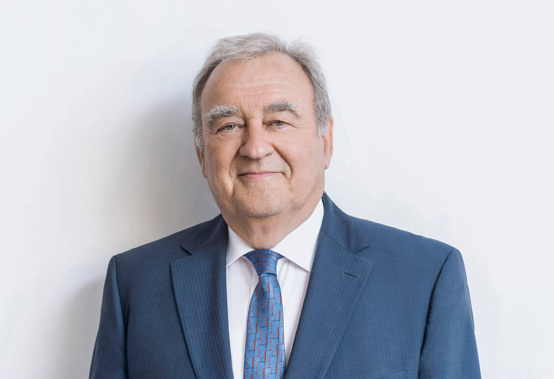 DAV-Vorsitzender Fritz Becker bezeichnet die Expopharm als Plattform  für Kommunikation und gemeinsames Netzwerken.  / Foto: ABDA