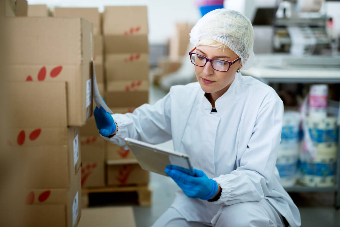 Eine flexiblere Logistik kann helfen, Medikamentenengpässe zu verhindern.  / Foto: Getty Images/dusanpetkovic