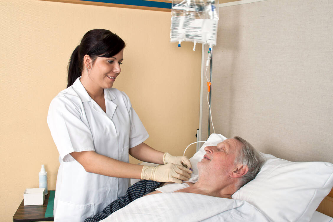 Alle ADC sind aus Stabilitätsgründen als Lyophilisate formuliert und werden als Infusion verabreicht. / © Adobe Stock/Gina Sanders
