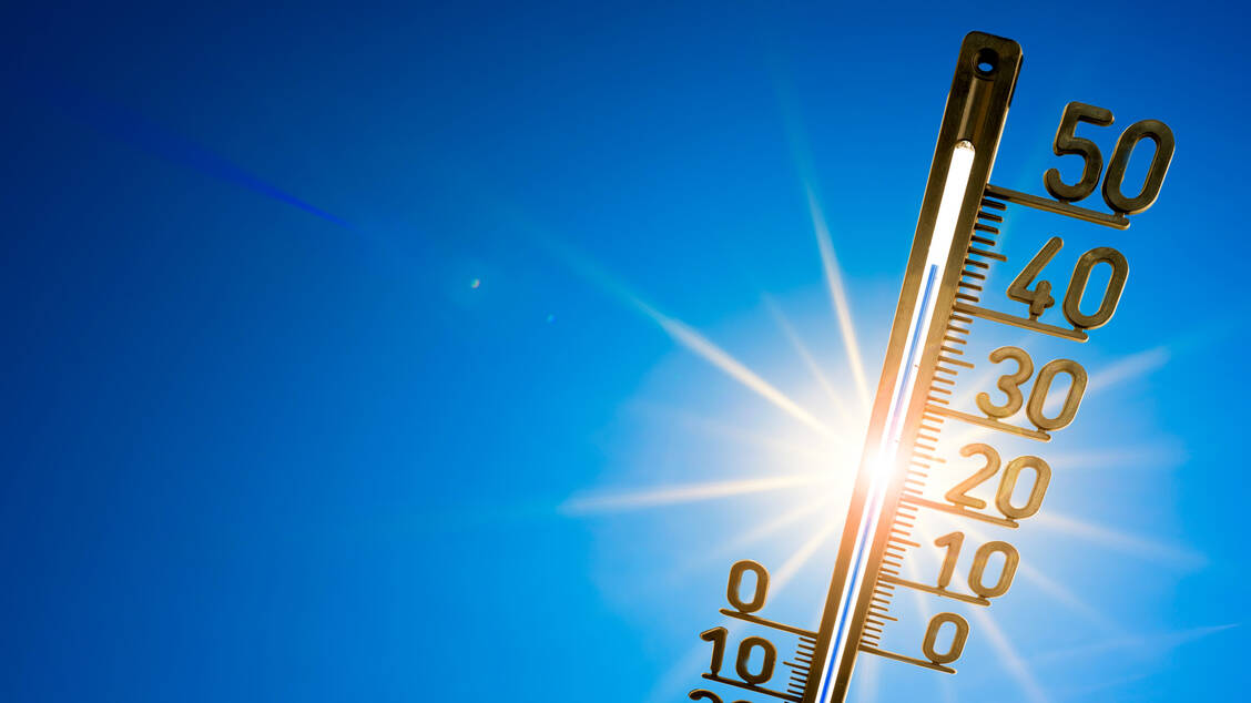 Längere und stärkere Hitzeperioden im Zuge des Klimawandels haben auch erhebliche Auswirkungen auf die Gesundheit der Bevölkerung.  / Foto: Adobe Stock/Guenter Albers