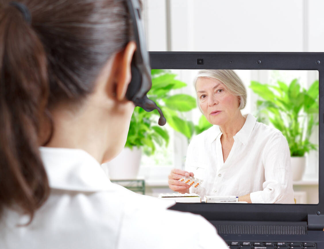 Die Versender wollen sich bei den pharmazeutischen Dienstleistungen ins Spiel bringen. / Foto: Adobe Stock/Agenturfotografin