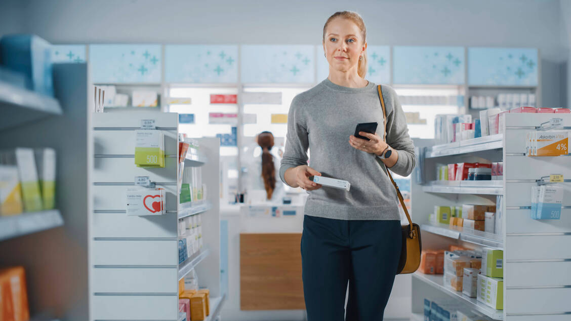 Bisher haben bereits über 30.000 E-Rezepte den Weg aus den Praxen in die Apotheken gefunden, Ende des Monats soll voraussichtlich auch die Abrechnung abgeschlossen sein. / Foto: imago images/Science Photo Library
