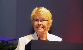 Martina Bunge von der Linkspartei will den Rx-Versandhandel verbieten.
