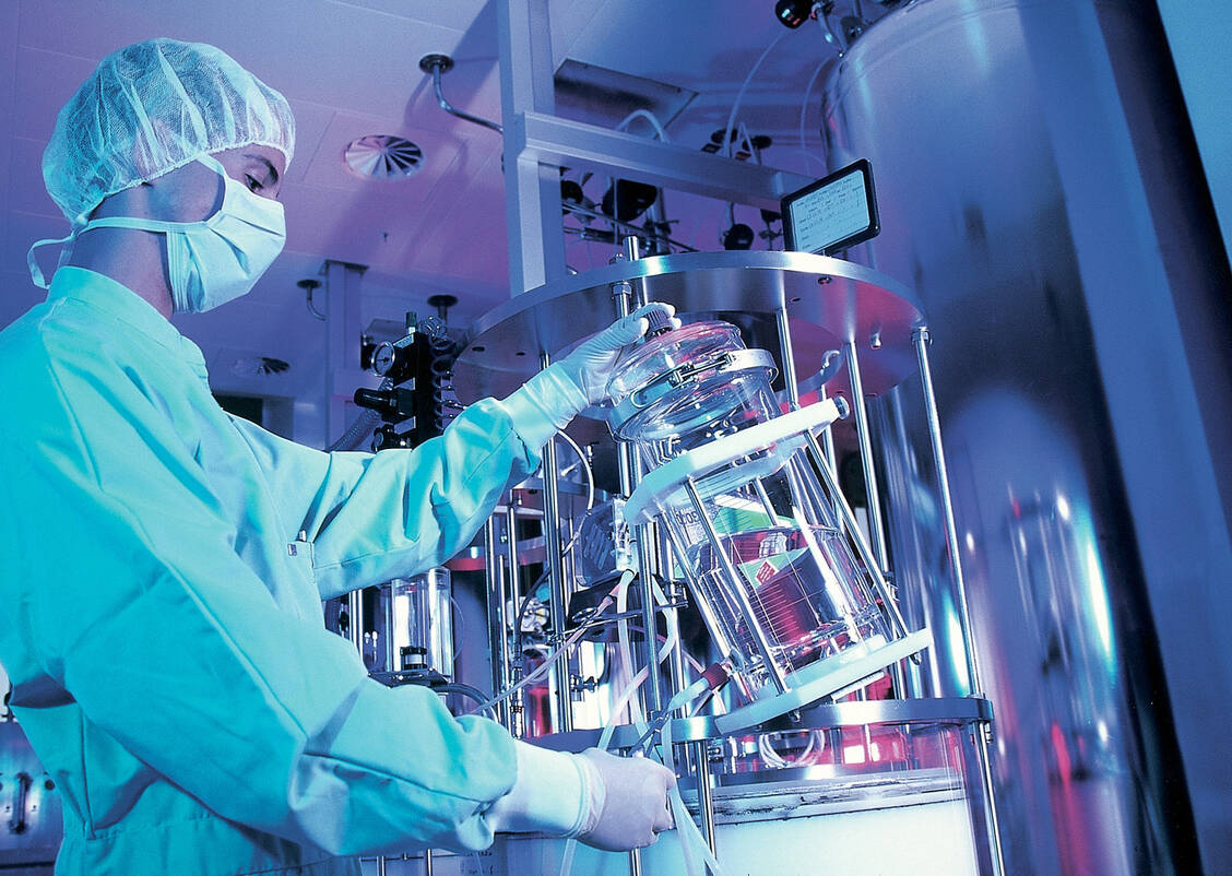 Aufgrund neuer EU-Regularien für die Herstellung von sterilen Arzneimitteln befürchtet die Pharmaindustrie Lieferengpässe bei zahlreichen lebensnotwendigen Präparaten, amgefangen bei Elektrolyt-Lösungen bis hin zu Radiotherapeutika/-diagnostika. / Foto: Boehringer Ingelheim