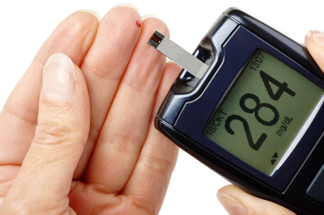 Eine Infektion mit SARS-CoV-2 kann den Glucosestoffwechsel durcheinanderbringen und Ketoazidosen auslösen. / Foto: Fotolia/ MS Fotodesign